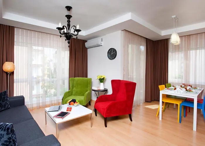 The Room Hotel & Apartments